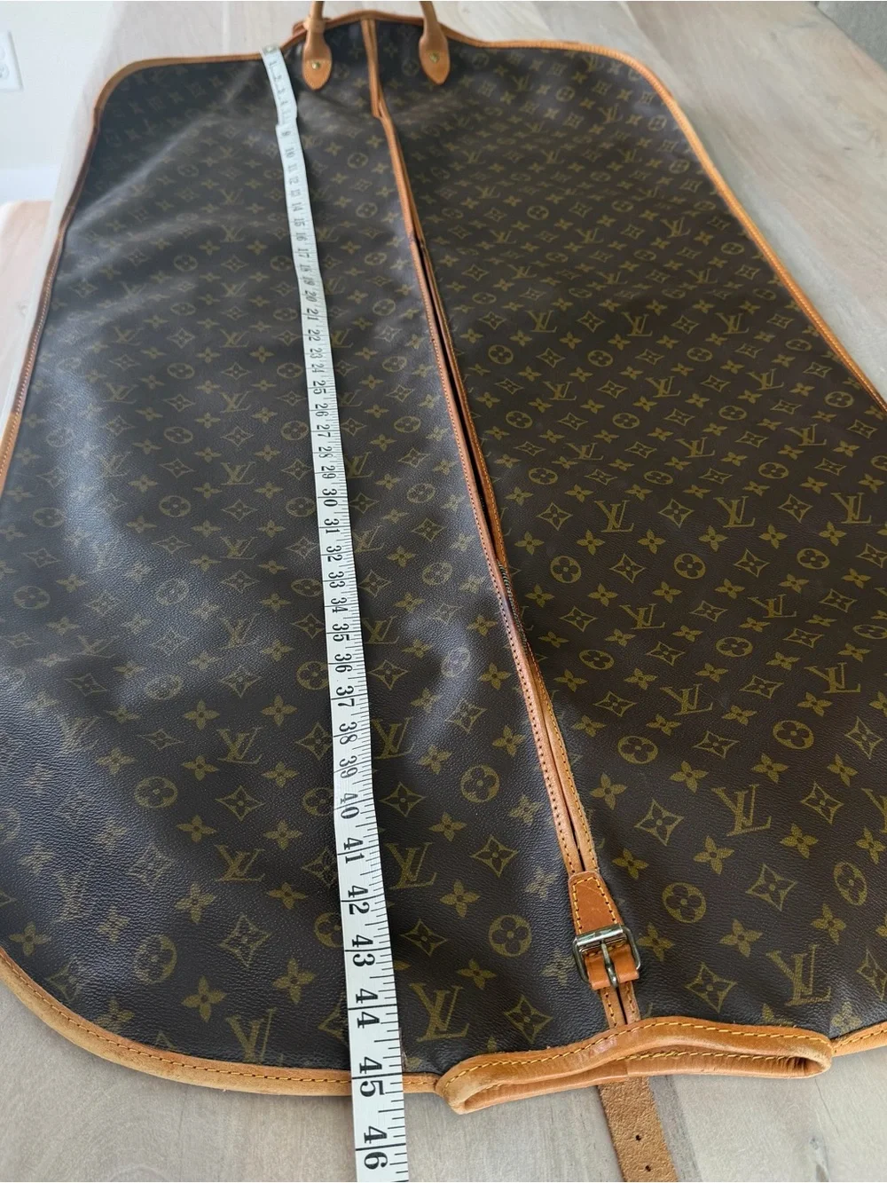 Louis Vuitton VINTAGE Garment Bag Big Monogram / Garment Carrier AUTHENTIC
